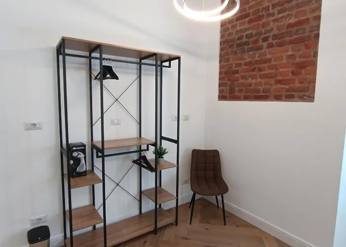 Be-c0 New Double Pensión 3*