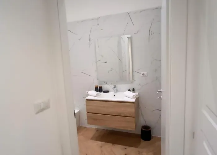 Be-c0 New Double Pensión Milán