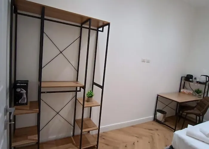 Be-c0 New Double Pensión Milán